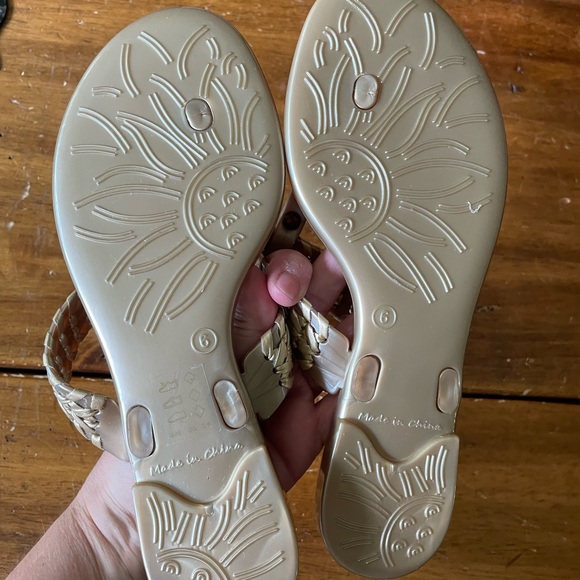 JACK ROGERS  Tinsley Jelly Sandals Gold Size 6 Braided Flat - Picture 4 of 6